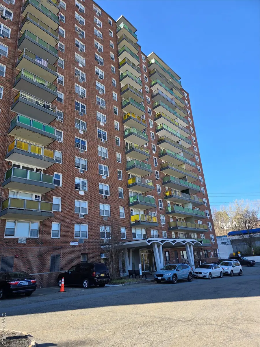 1853 Central Park Avenue #3J, Yonkers, NY 10710 - #2