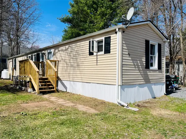 723 Beekman Road #42, Hopewell Junction, NY 12533