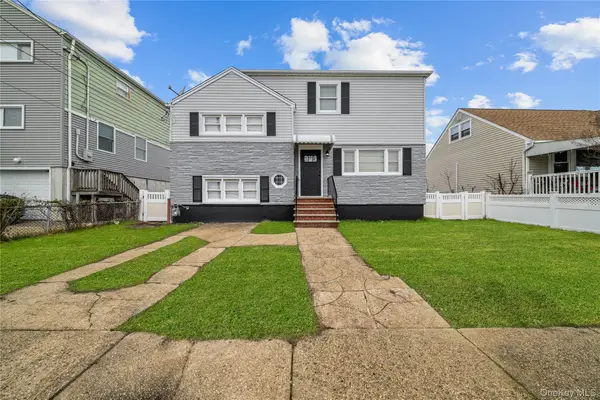 78 Layton Street, Freeport, NY 11520