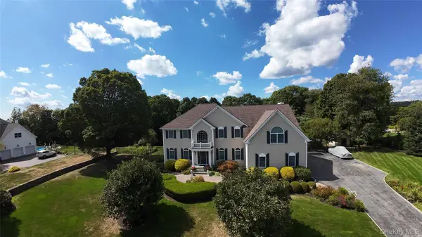 27 Kaitlin Drive, Mahopac, NY 10541