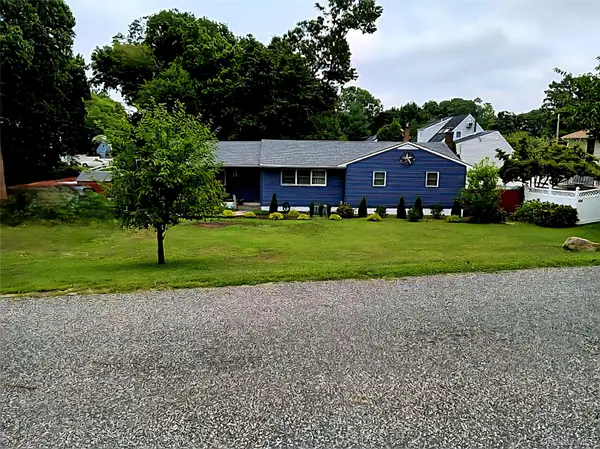 Address Withheld By Seller, Wading River, NY 11792