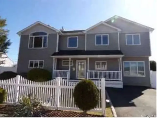 119 Morton Boulevard, Plainview, NY 11803