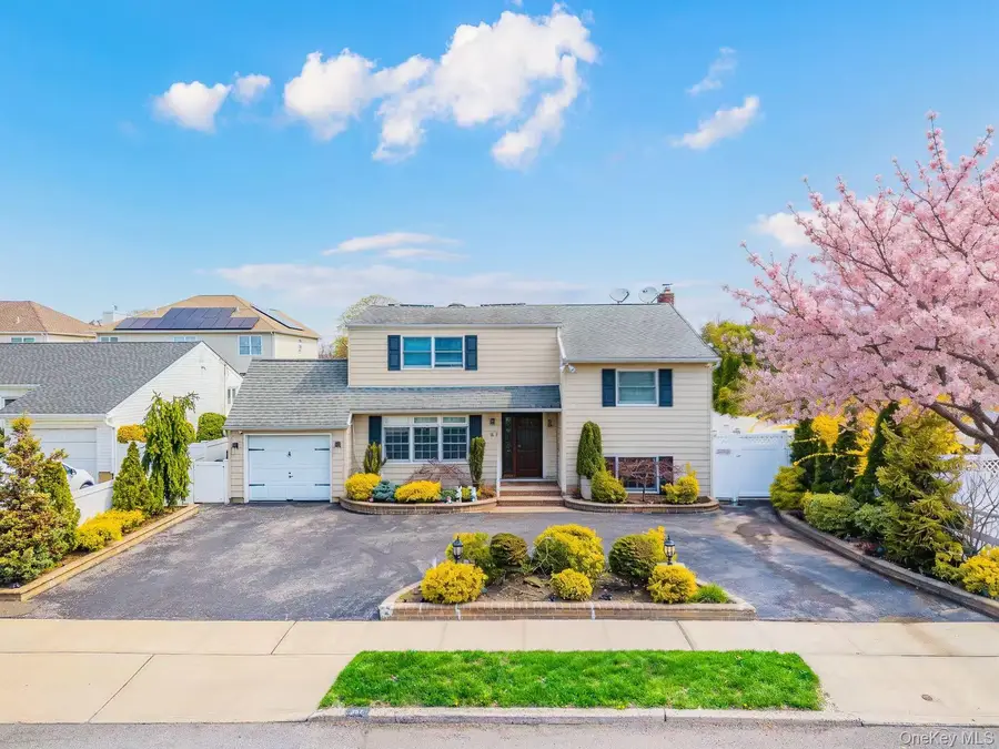 357 Gates Avenue, East Meadow, NY 11554 - #2