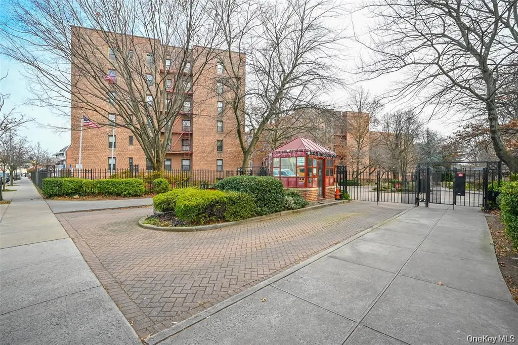 15030 71st Avenue #2G, Flushing, NY 11367 - #1