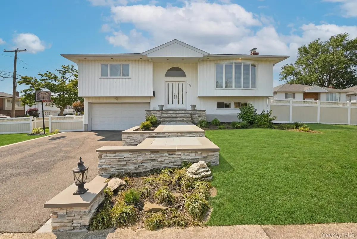 341 Green Court, Oceanside, NY 11572 - #1