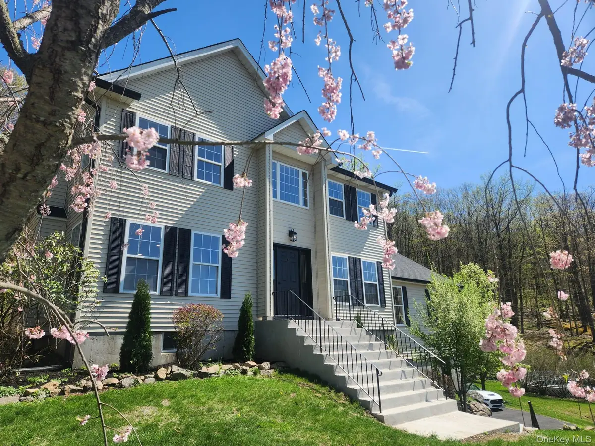 41 Hickory Road, Sloatsburg, NY 10974 - #1