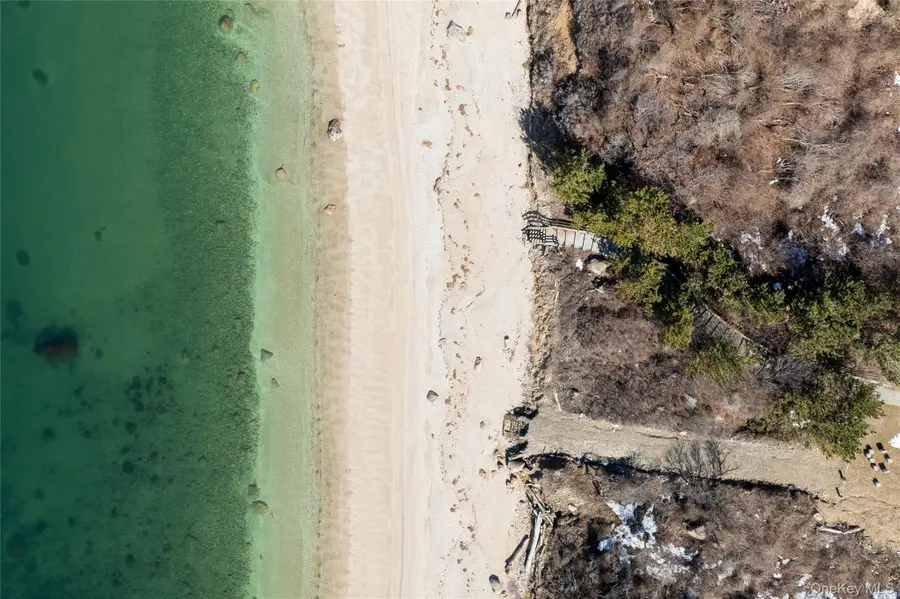 3190 The Long Way Lane, East Marion, NY 11939 - #2