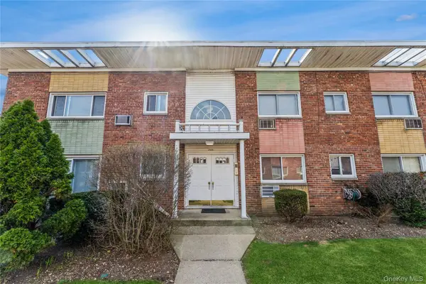 269 N Newbridge Road #2B, Levittown, NY 11756