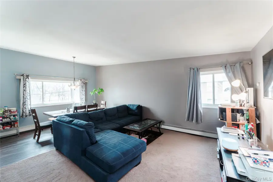 269 N Newbridge Road #2B, Levittown, NY 11756 - #3