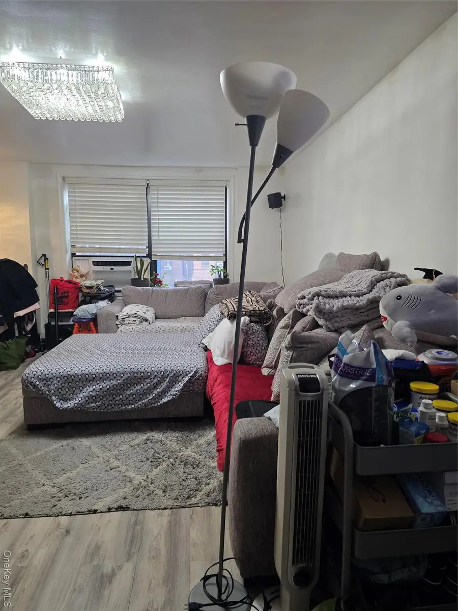 2661 Marion Ave #5A, Bronx, NY 10458 - #3