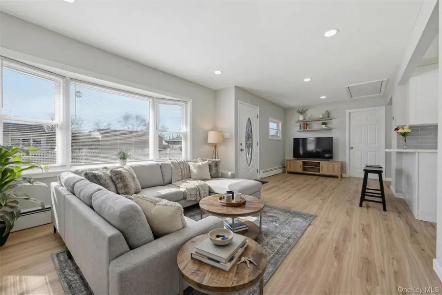 34 Croydon Road, Amityville, NY 11701 - #2