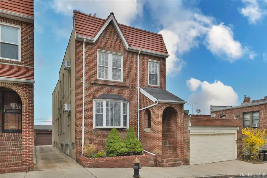 88-59 82nd Avenue, Glendale, NY 11385 - #3