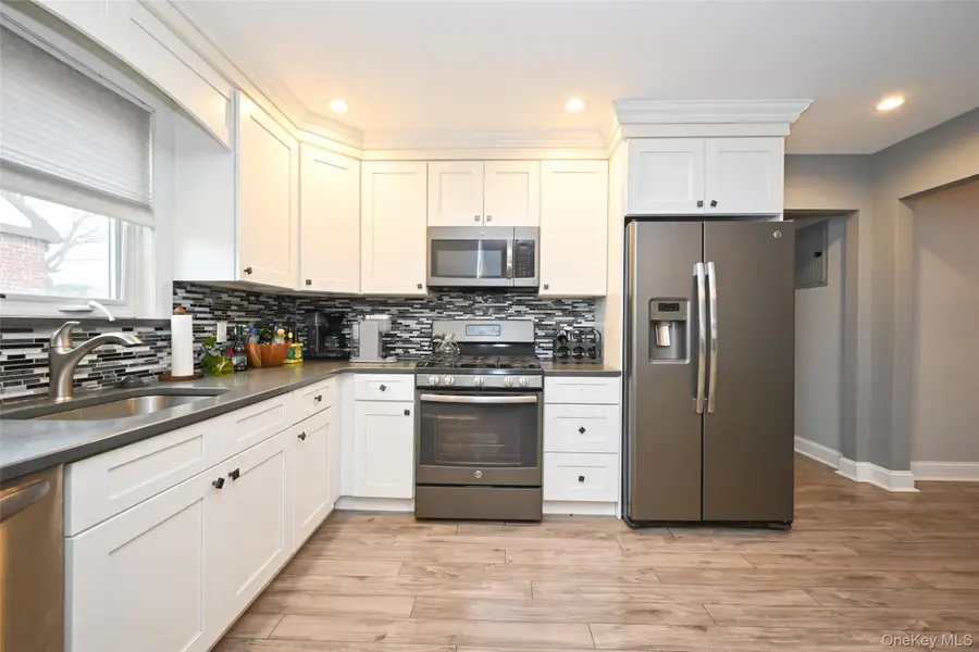 145-39 18th Avenue, Whitestone, NY 11357 - #3