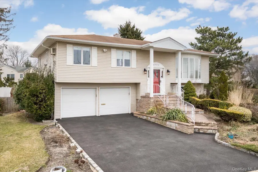 2959 Clubhouse Road, Merrick, NY 11566 - #3