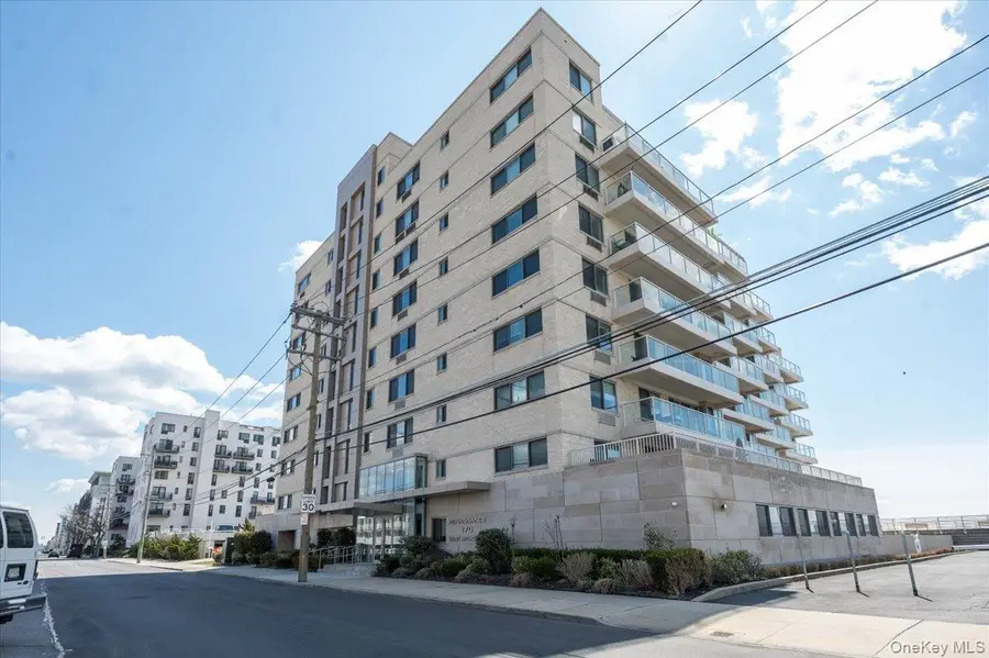 170 W Broadway #5E, Long Beach, NY 11561 - #2