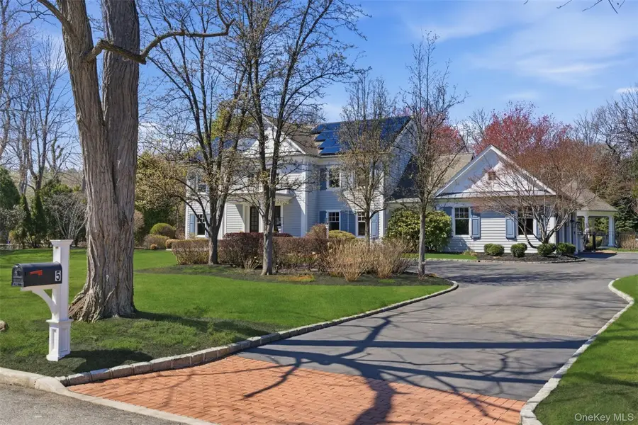 5 Toboggan Hill Path, Cold Spring Harbor, NY 11724 - #2
