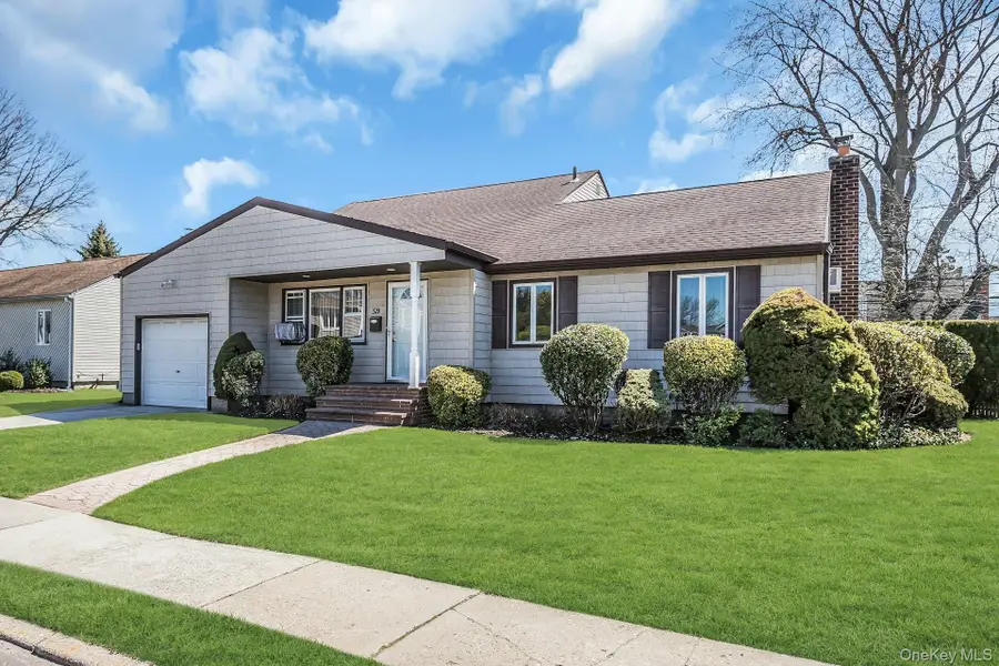 59 Jamaica Avenue, Plainview, NY 11803 - #2