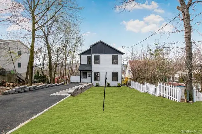 32 Hunt Avenue (aka ) 91 Ridgeview Avenue, Yonkers, NY 10710 - #3