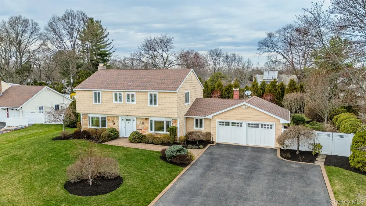 9 Bowen Place, Stony Brook, NY 11790 - #1