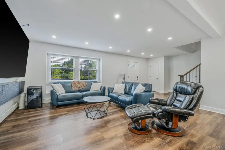 360 Woodside Avenue, Bellport, NY 11713 - #3