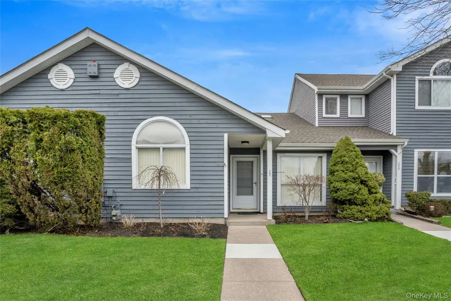 762 Birchwood Park Drive, Middle Island, NY 11953 - #2