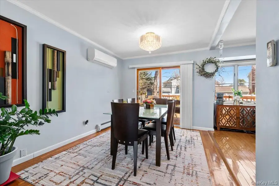 20 Pickwick Drive W, Syosset, NY 11791 - #3