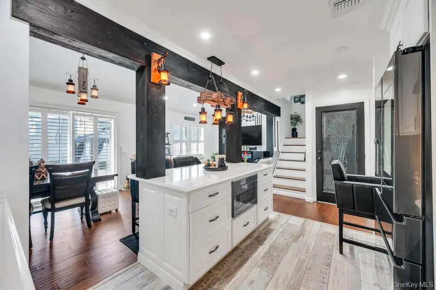 4 Beech Street, Central Islip, NY 11722 - #3