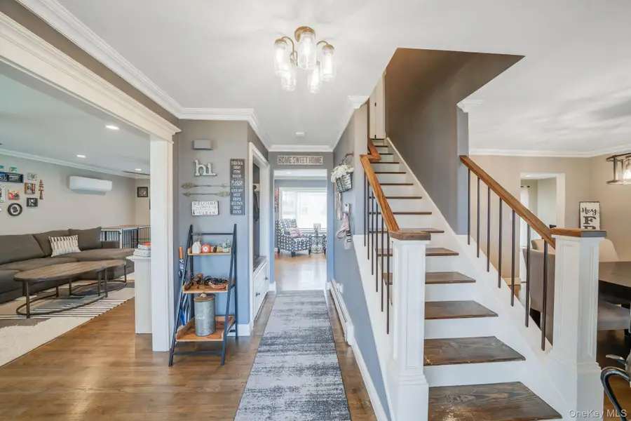 528 Mollie Boulevard, Holbrook, NY 11741 - #3