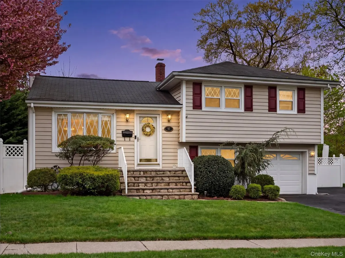 37 Maplewood Boulevard, Suffern, NY 10901 - #1