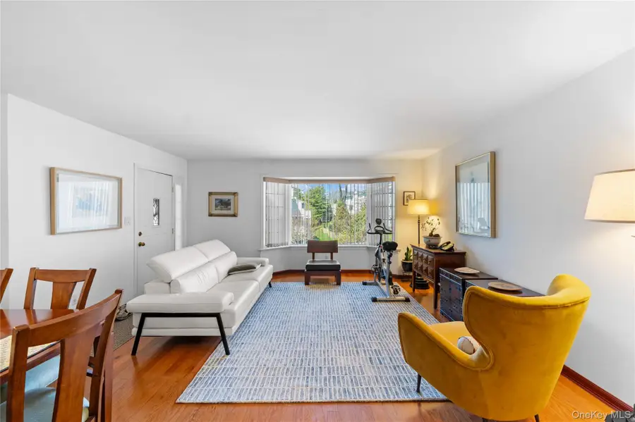 240-46 Oak Park Drive #37a, Little Neck, NY 11362 - #2