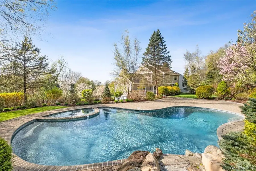 3060 Dahlia Court, Yorktown Heights, NY 10598 - #3