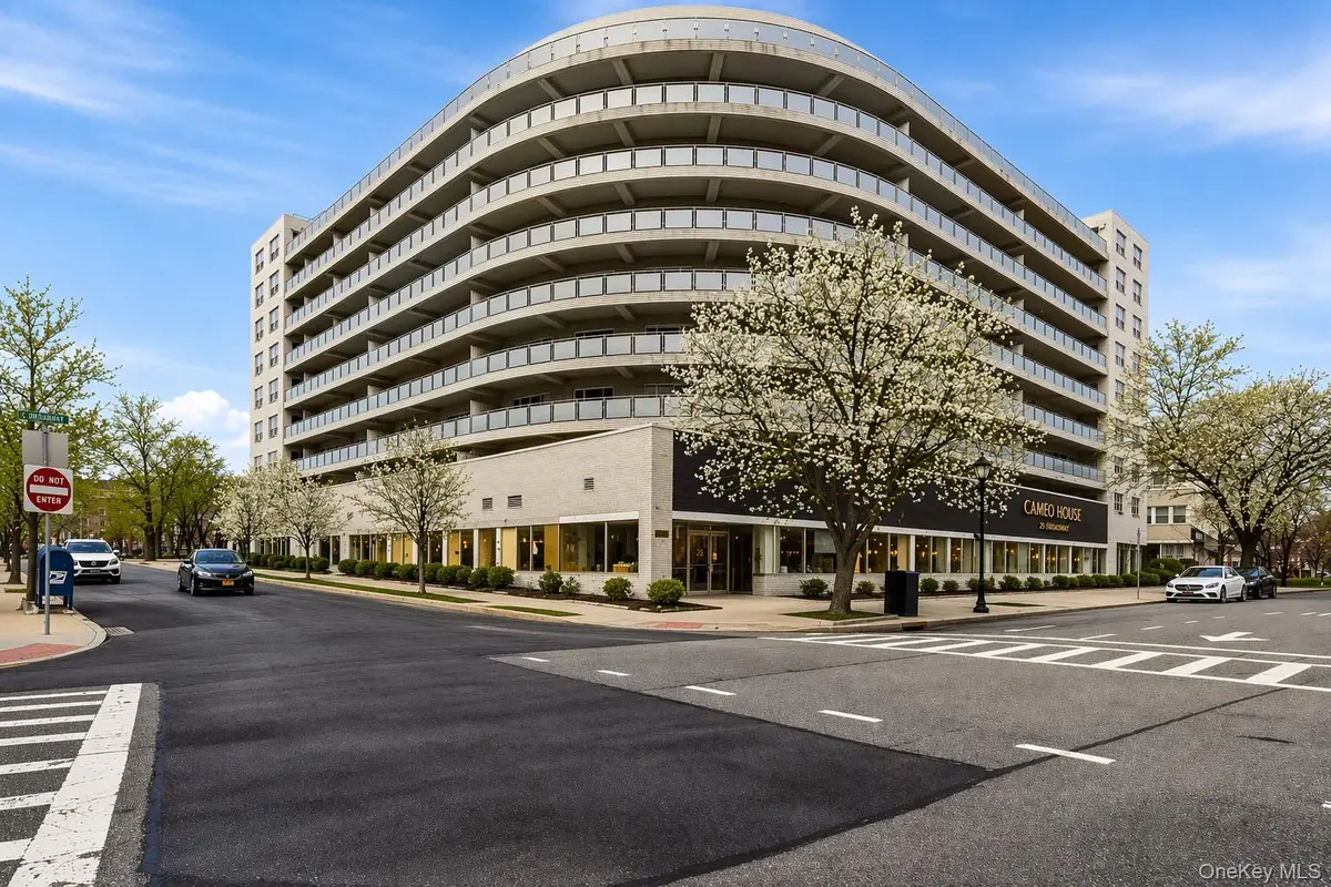 300 Martine Avenue #2J, White Plains, NY 10601 - #1