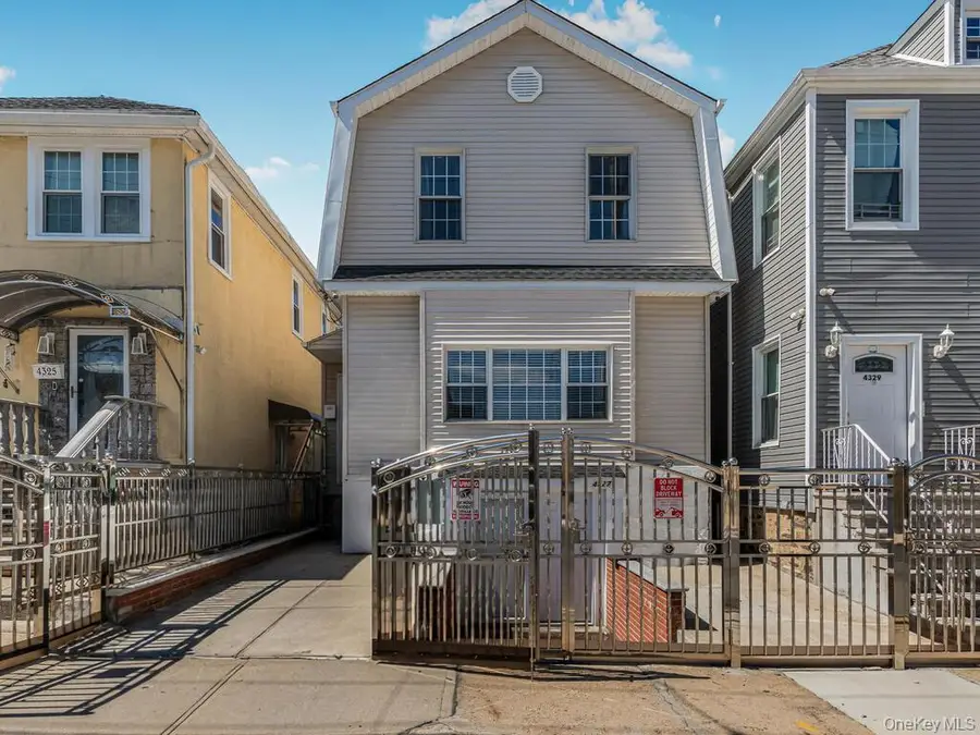 4327 Byron Avenue, Bronx, NY 10466 - #3