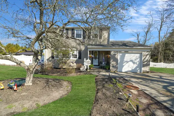 9 Southern Boulevard, East Patchogue, NY 11772