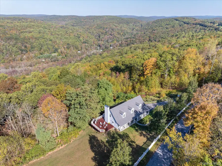 581 Barrett Hill Road, Mahopac, NY 10541 - #2