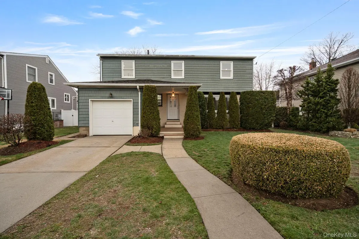 2386 Hampton Avenue, Seaford, NY 11783 - #1