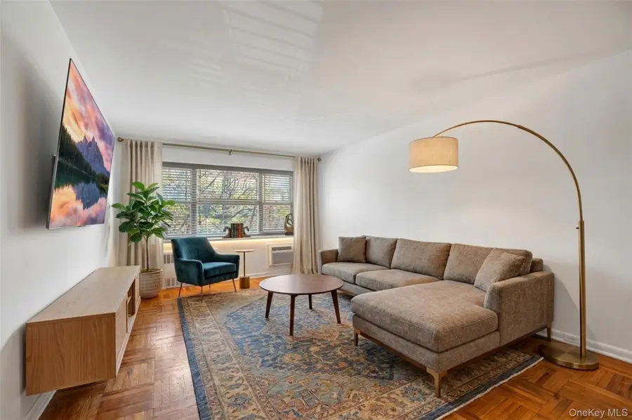 222 N Broadway #3D, Yonkers, NY 10701 - #2