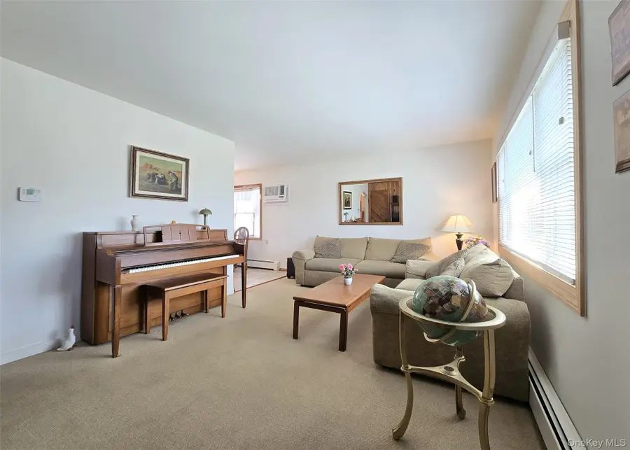 23 Herbert Circle, Patchogue, NY 11772 - #3