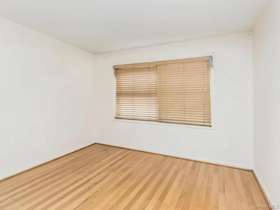 2578 Stedman Place, Bronx, NY 10469 - #3