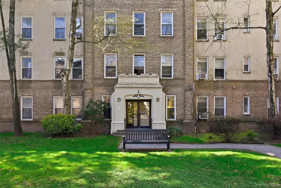 472 Gramatan Avenue #I1, Mount Vernon, NY 10552 - #3