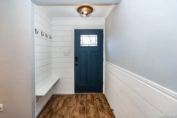 1084 Hicksville Road, North Massapequa, NY 11758 - #3