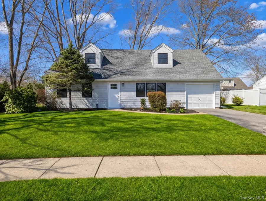 73 Rush Street, Terryville, NY 11776 - #2