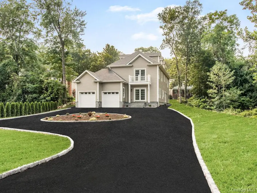 1 Kewanee Road, New Rochelle, NY 10804 - #3