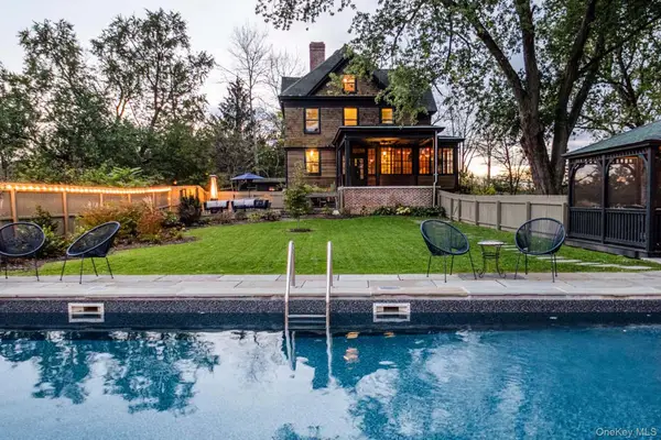 4174 Route 9w, Saugerties, NY 12477