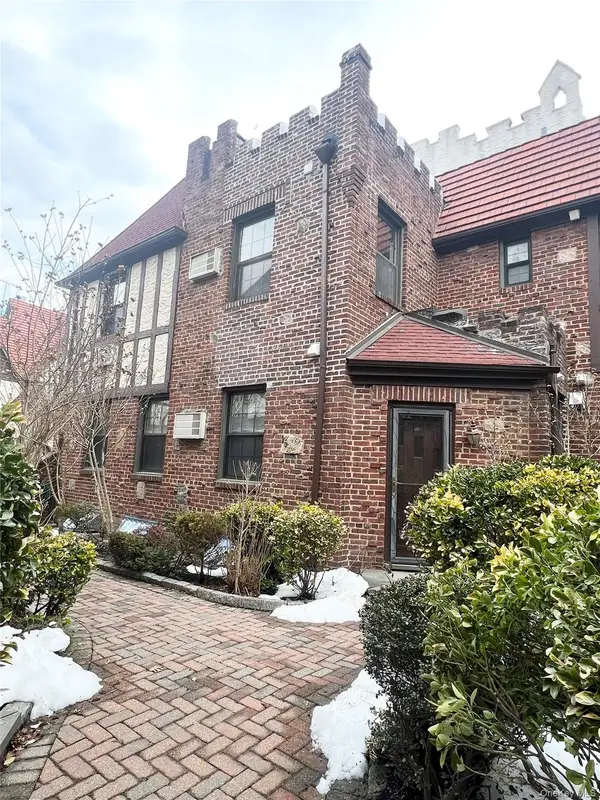 189-40 #10 37 Avenue, Flushing, NY 11358