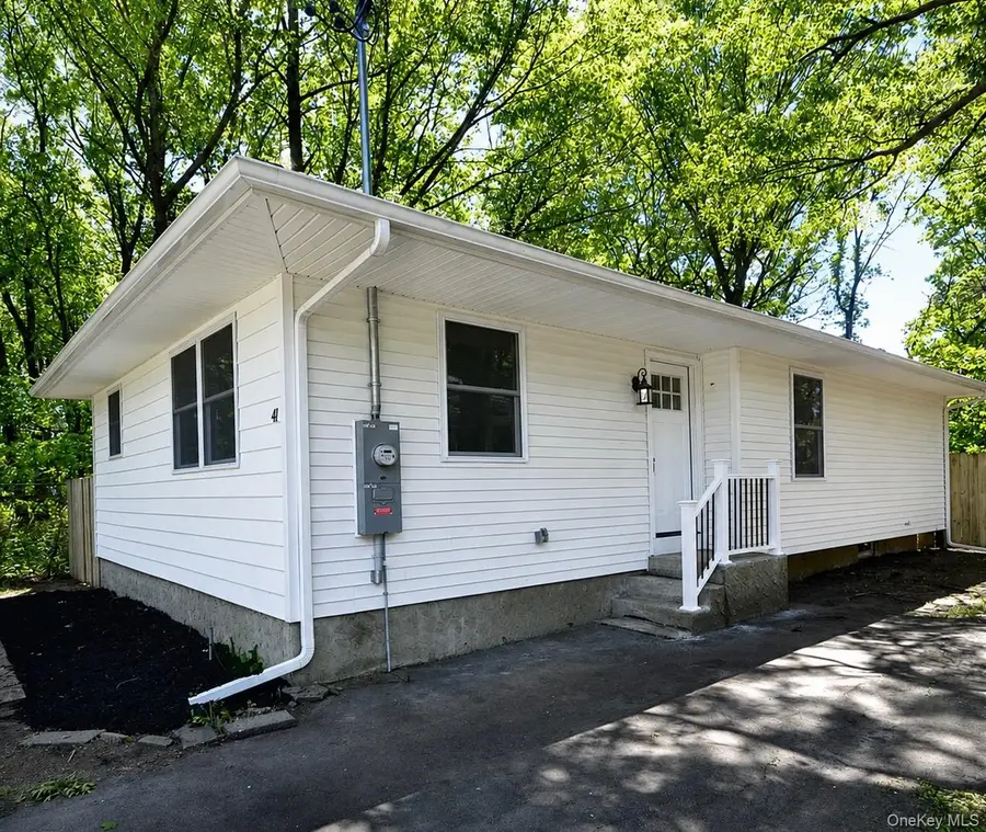 41 Grand Avenue, Shirley, NY 11967 - #2