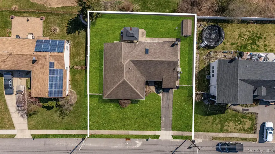 50 Penn Street, Port Jefferson Station, NY 11776 - #3