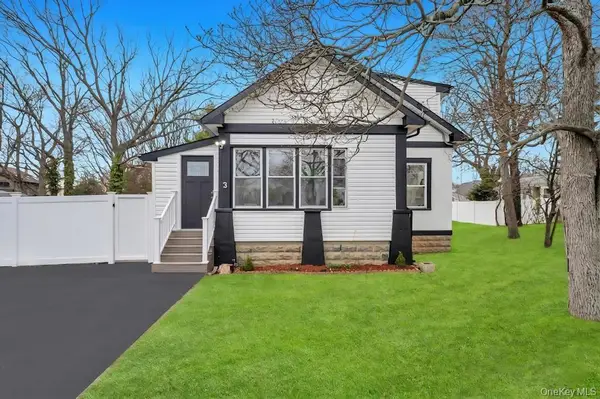 3 Adams Road, Central Islip, NY 11722