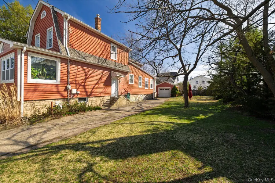 35 Alice Court, East Rockaway, NY 11518 - #3