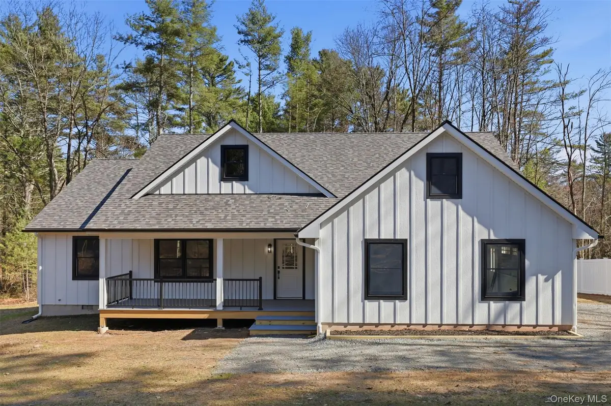 21 Crawford Road, Highland, NY 12528 - #1